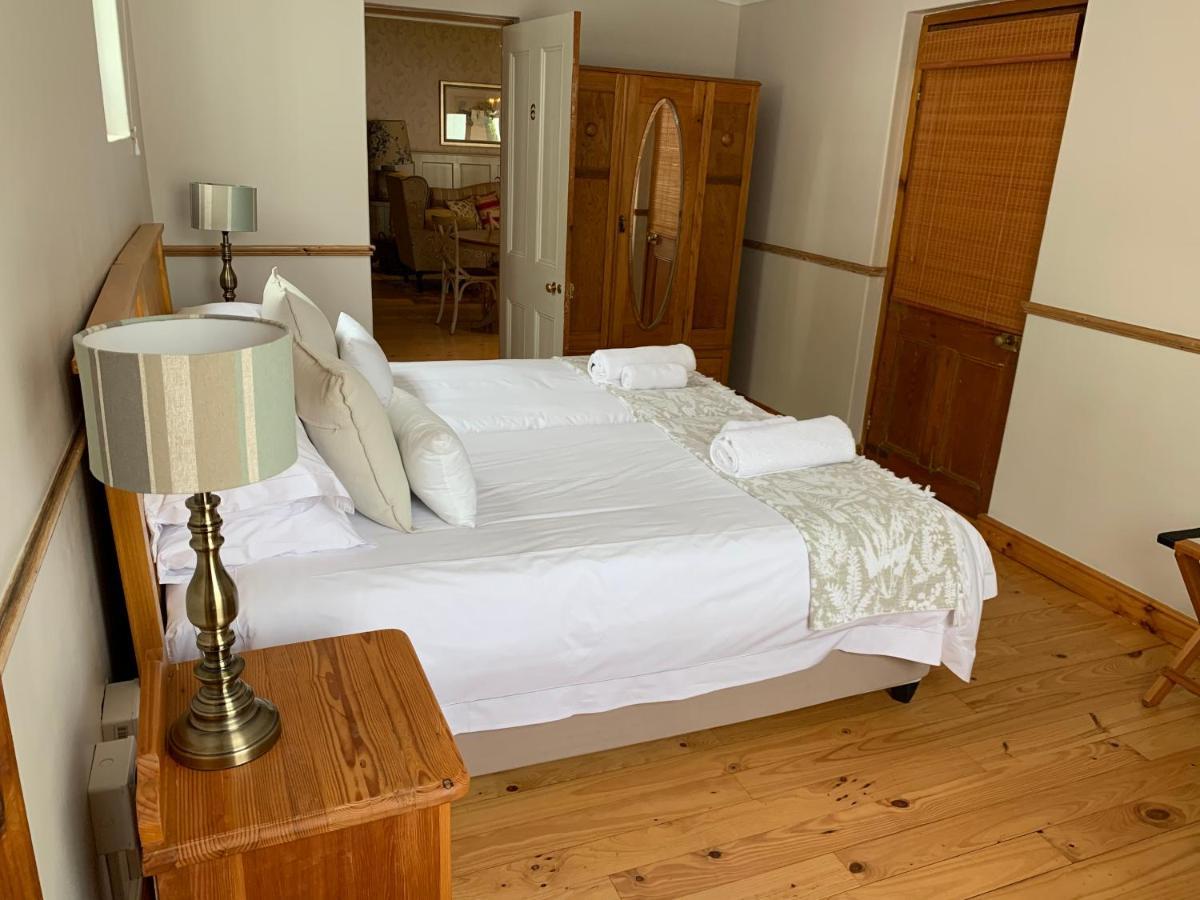 Avenues Guest House Stellenbosch Exterior photo