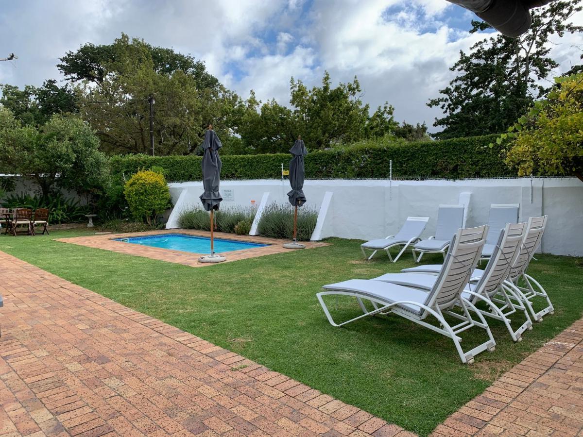 Avenues Guest House Stellenbosch Exterior photo