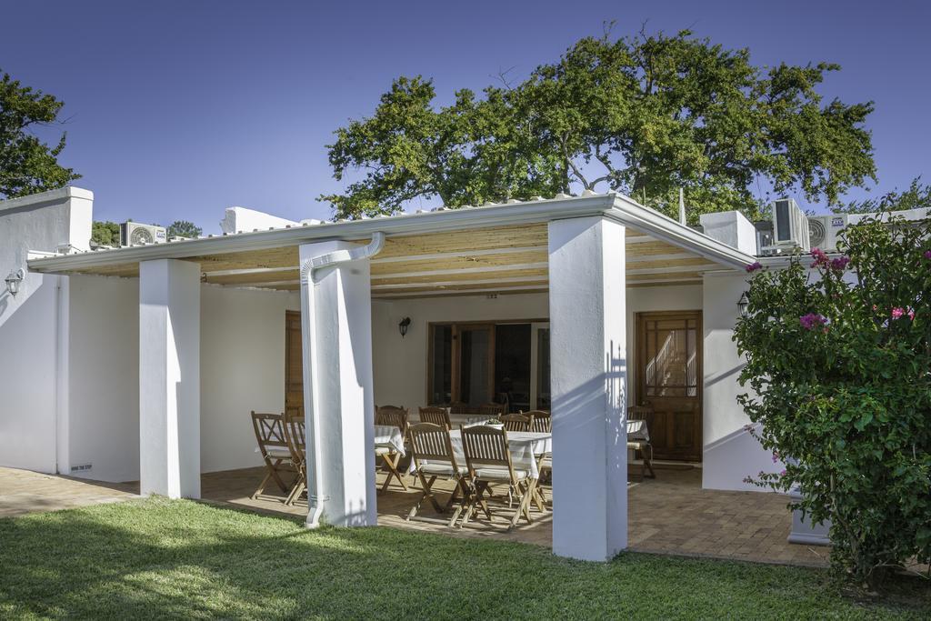 Avenues Guest House Stellenbosch Exterior photo