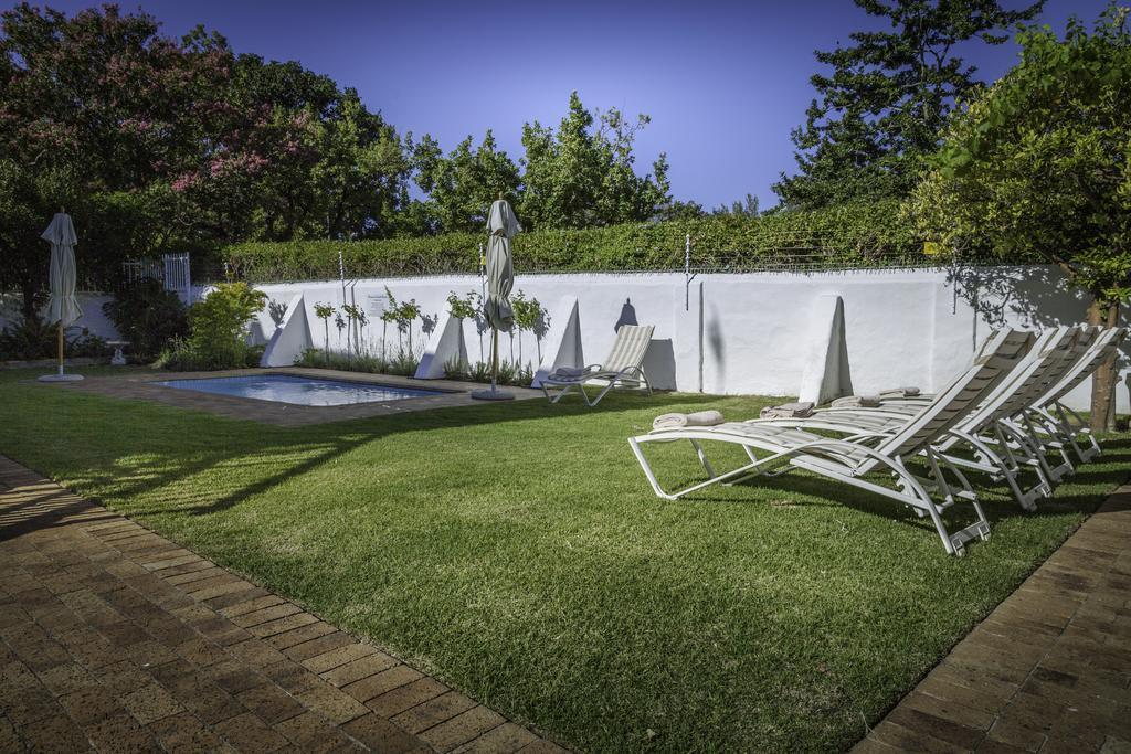 Avenues Guest House Stellenbosch Exterior photo